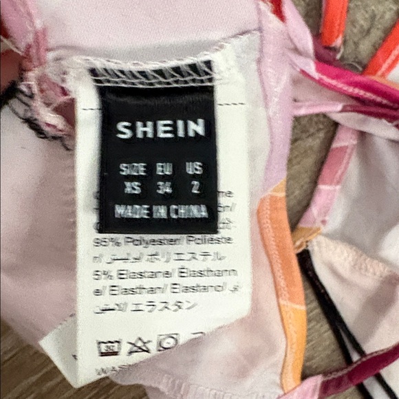 SHEIN Multicolor Patterned Top - Picture 2 of 3